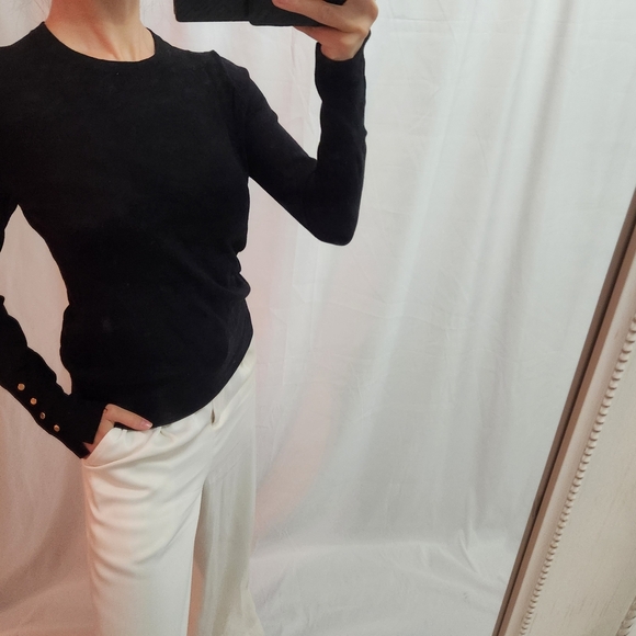 Zara Classic Black Long Sleeve Top - Picture 2 of 9